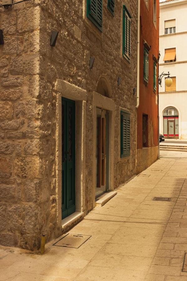 St. Clara Old Town Aparthotel Šibenik Exterior foto